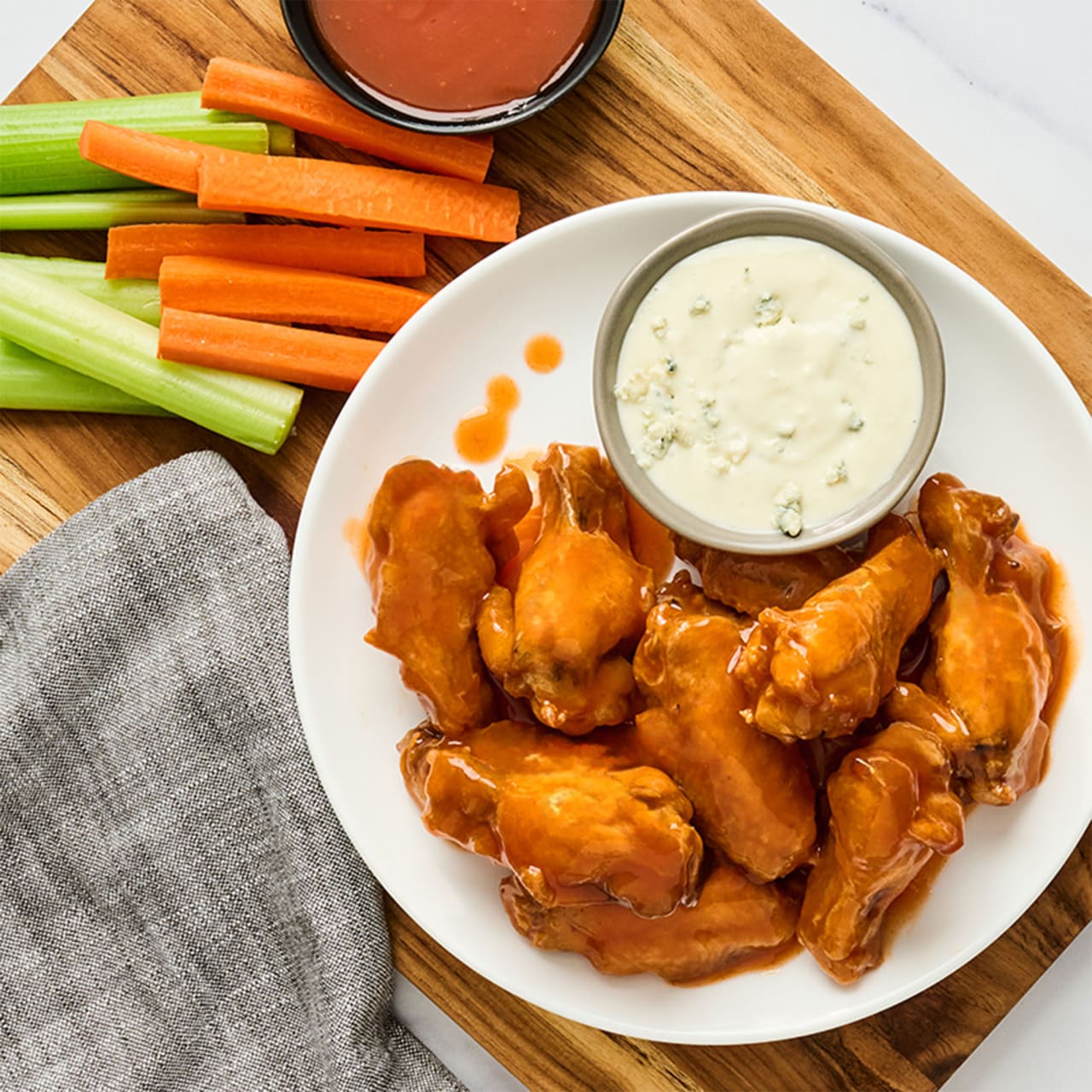Frank's RedHot® Mango Habanero Wings Sauce. 12 fl oz