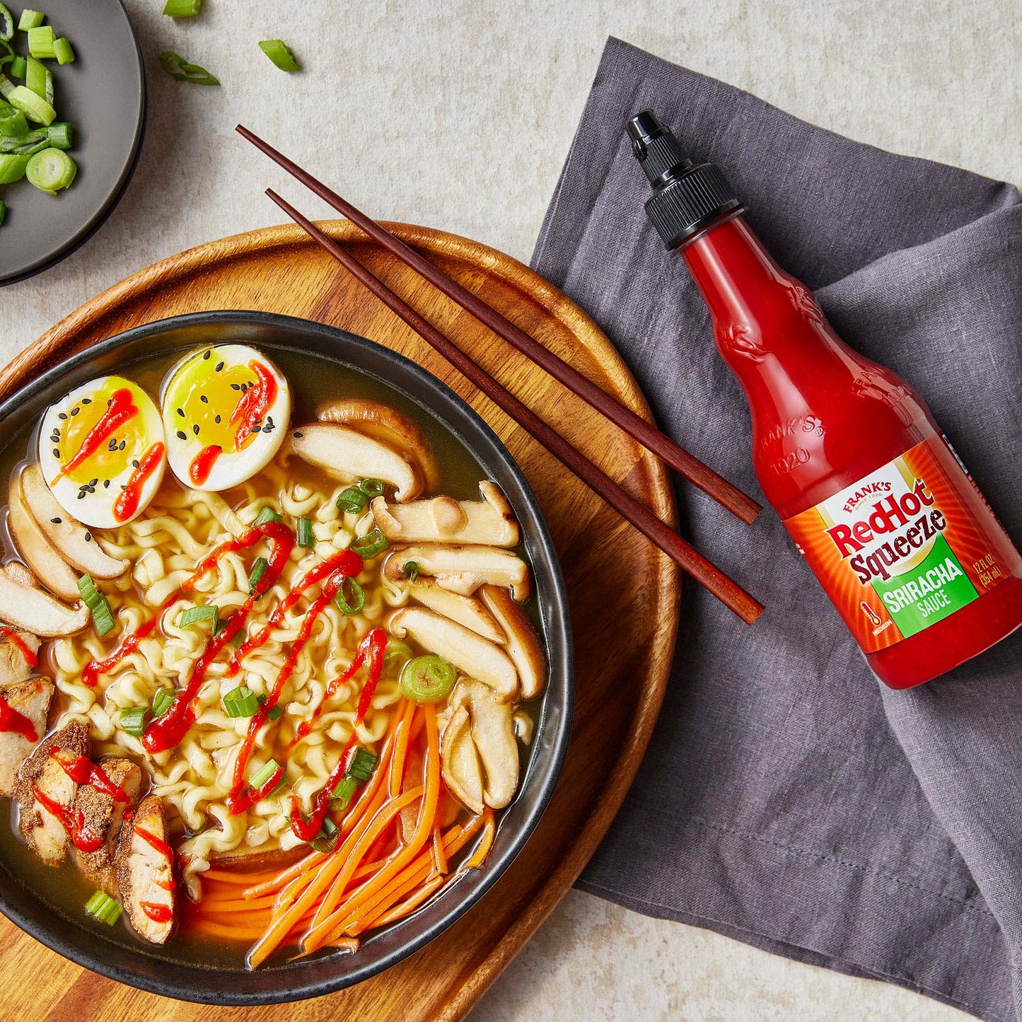 Frank's RedHot® Sriracha Squeeze Sauce. 12 fl oz