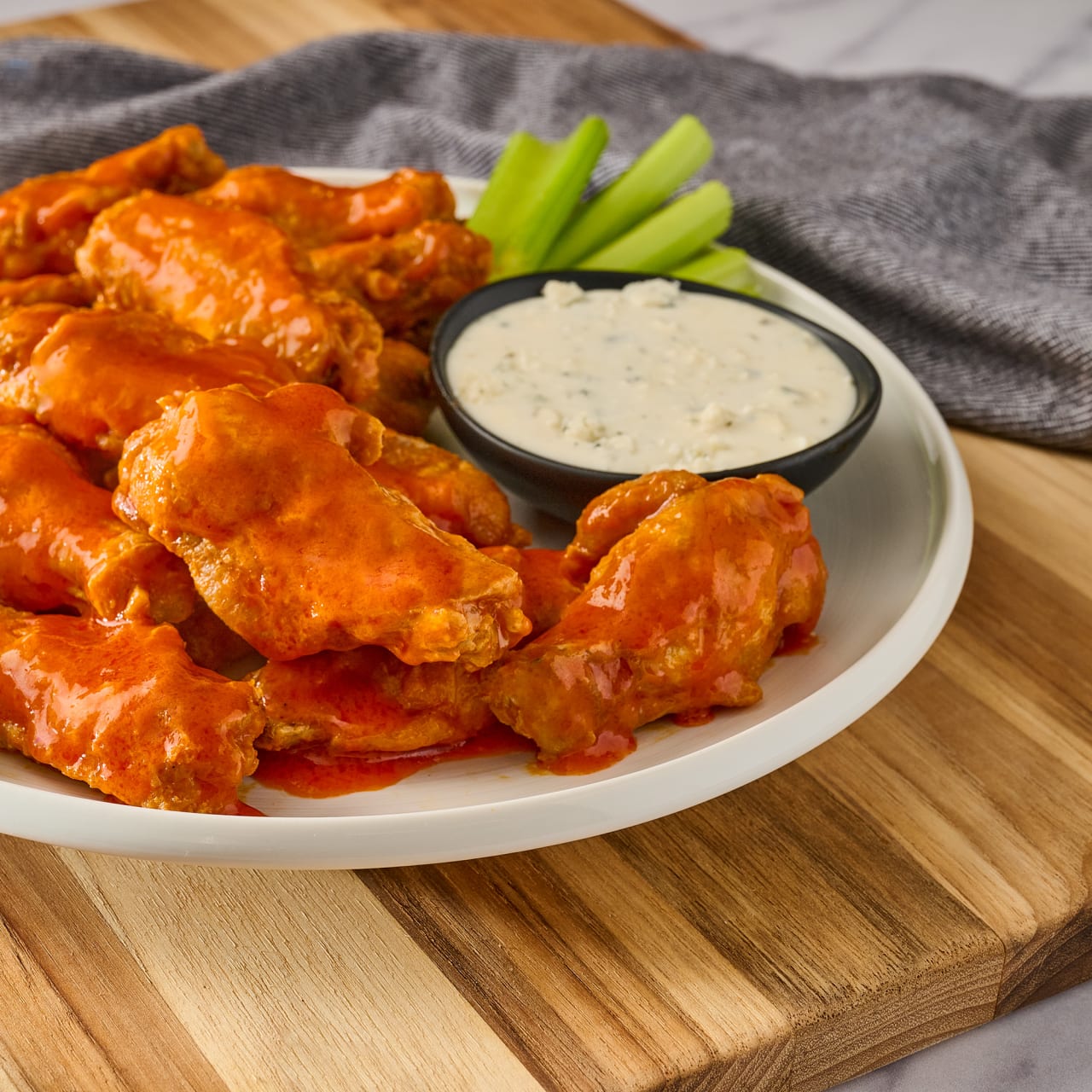 Frank's RedHot® Wing Lovers Combo Pack. 6ct
